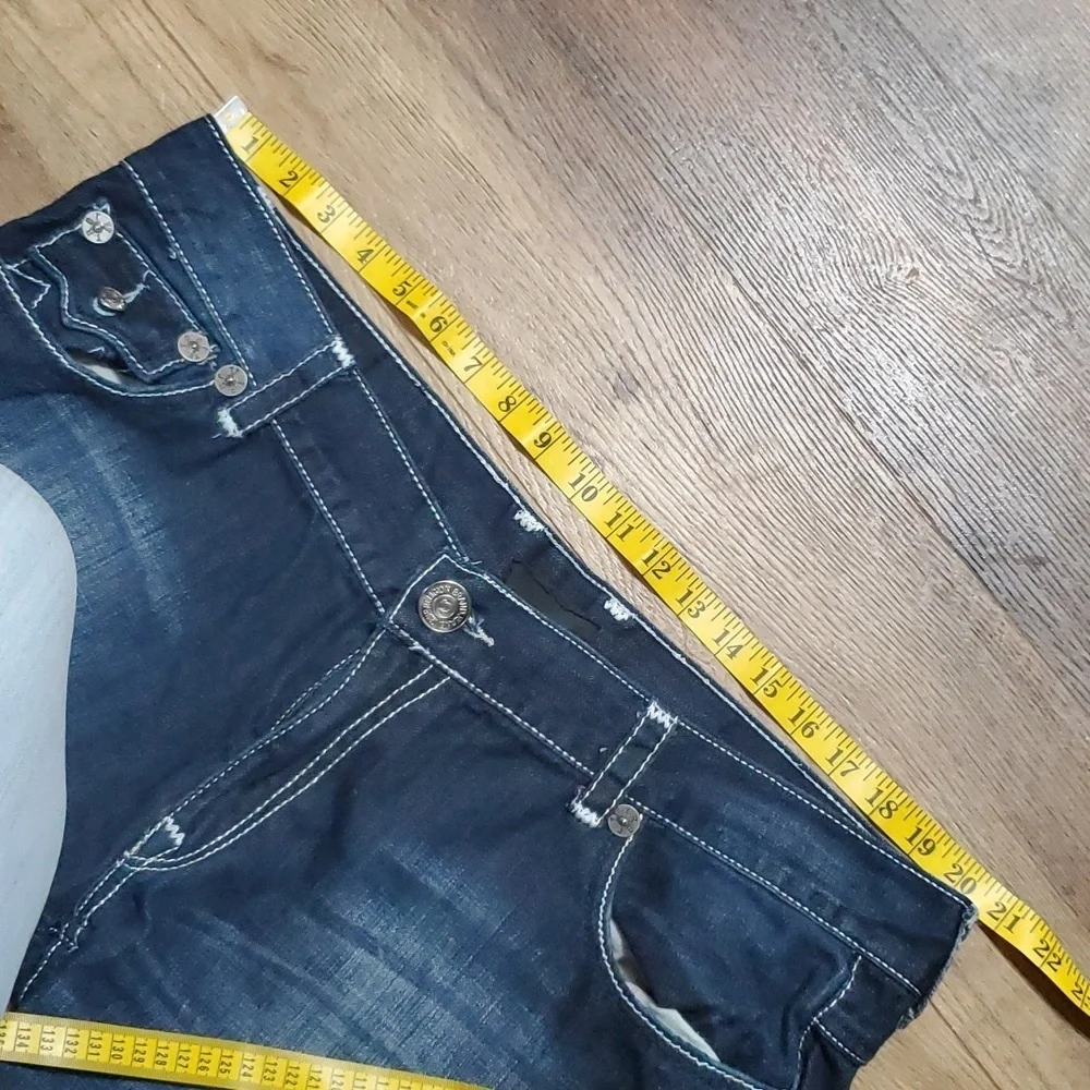 True religion Nathan giant big t distressed dark wash pocket flap jeans